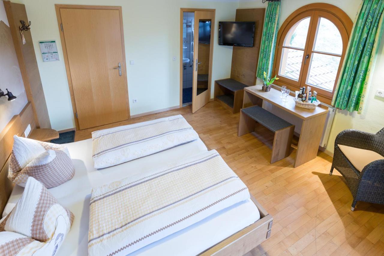 Hotel Und Apartements Im Forellenbach Fischen im Allgaeu Екстериор снимка