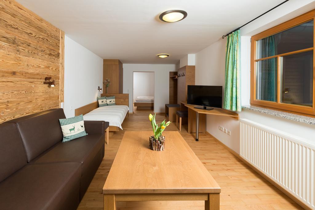 Hotel Und Apartements Im Forellenbach Fischen im Allgaeu Екстериор снимка