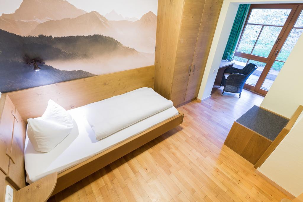 Hotel Und Apartements Im Forellenbach Fischen im Allgaeu Екстериор снимка