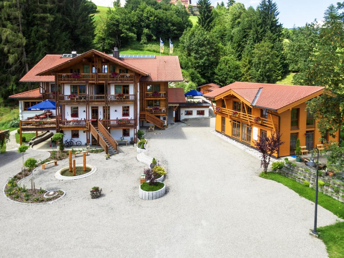 Hotel Und Apartements Im Forellenbach Fischen im Allgaeu Екстериор снимка